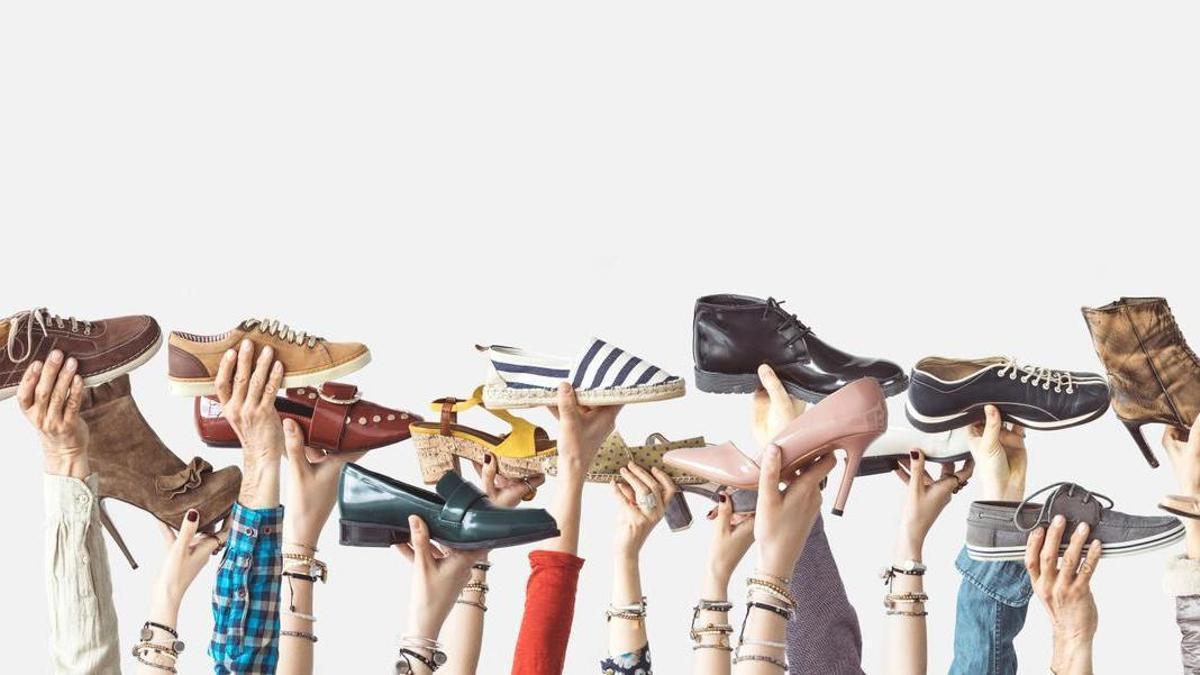 Zapatero 50 pares Carrefour | Podrás guardar los zapatos de toda la familia o de otras temporadas