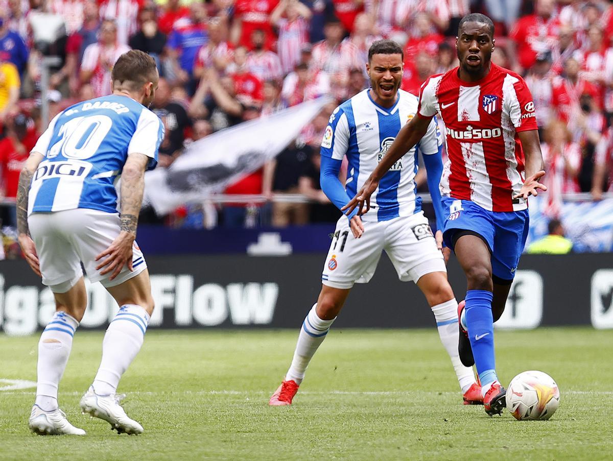 L’Atlètic torna a guanyar l’Espanyol amb polèmica i en el minut 99 L’Atlètic torna a guanyar l’Espanyol amb polèmica i en el minut 99