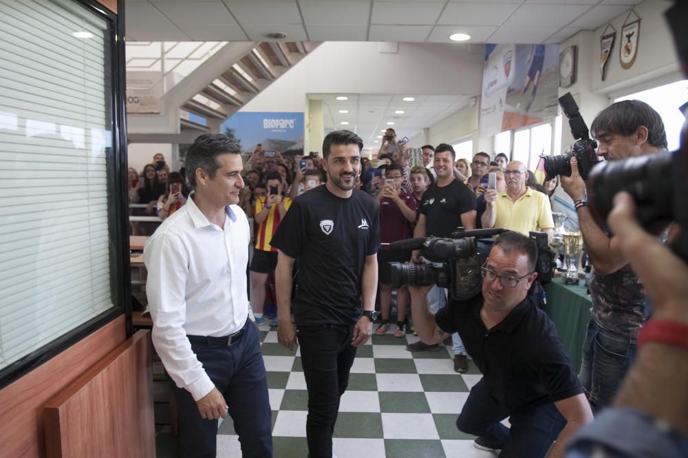 Inauguración de la escuela de fútbol de David Villa