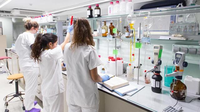Nuevo edificio del Colegio de Farmacéuticos de Alicante