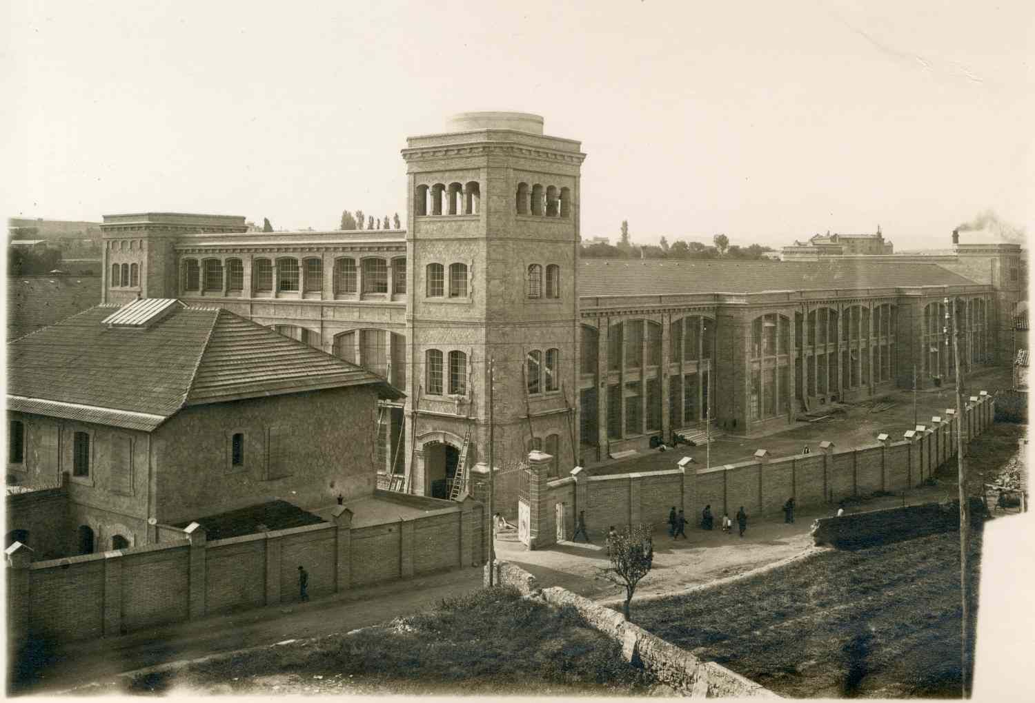 Fotografies històriques de la Fàbrica Nova