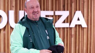 Benítez se declara el "primer desilusionado" con los pitos de Balaídos pero pide "unidad" al celtismo