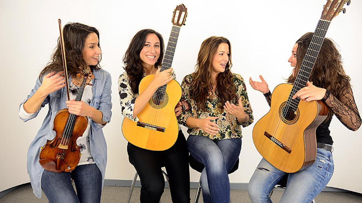 Las Migas canten per a Música Directa ’La plaça del Diamant’.