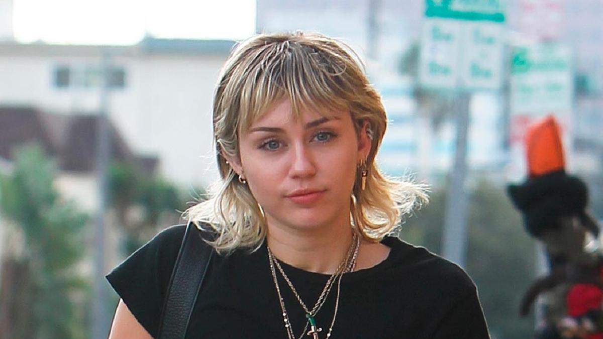 Miley Cyrus reconoce que 'había muchos problemas' en mi matrimonio con Liam Hemsworth