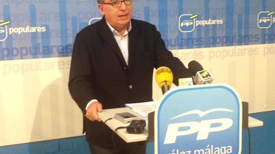 Delgado Bonilla, portavoz del PP en Vélez.