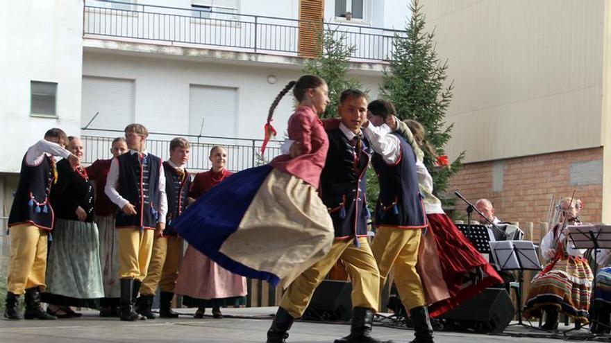 Sant Fruitós dialoga amb la cultura polonesa en el marc de les Jornades Folkòriques Internacionals