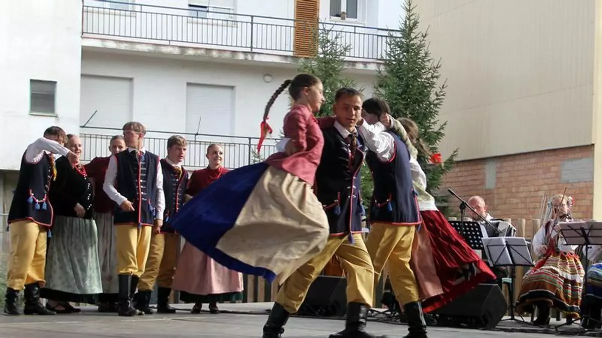 Sant Fruitós dialoga amb la cultura polonesa en el marc de les Jornades Folkòriques Internacionals