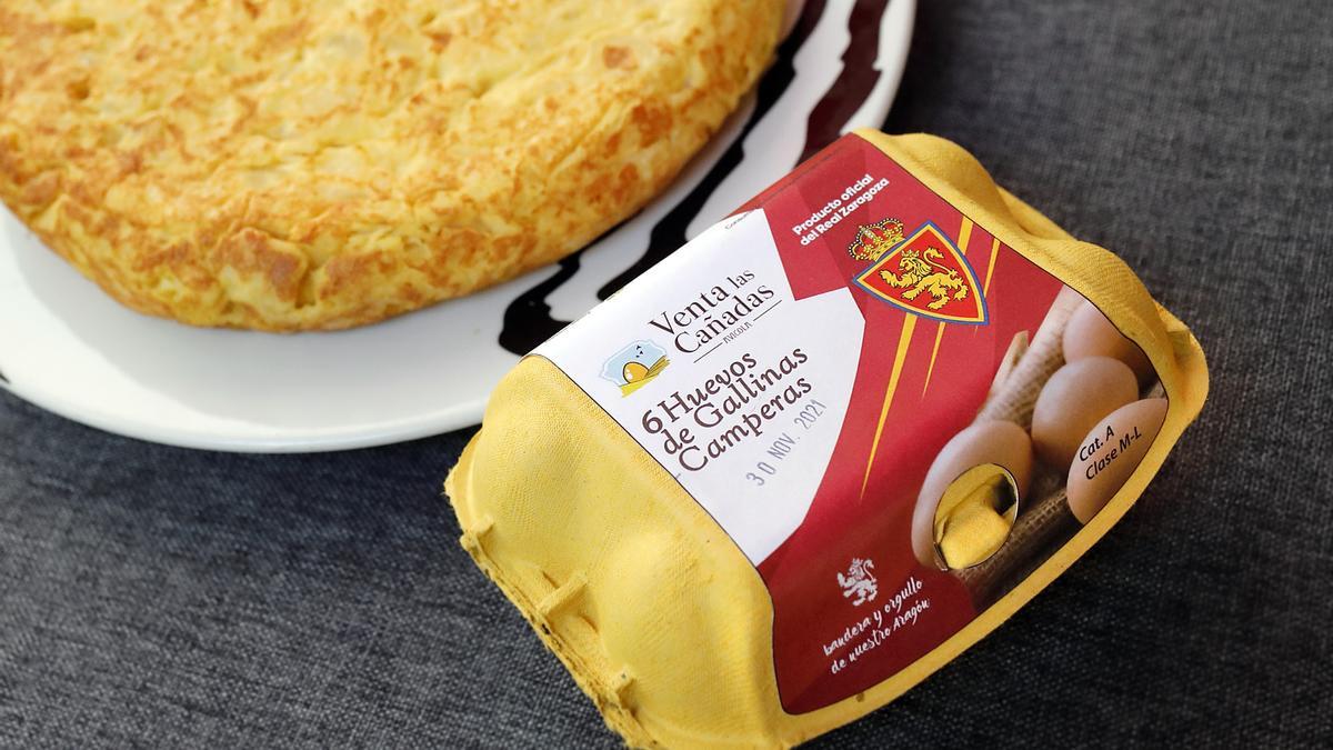 Los nuevos huevos camperos, producto oficial del Real Zaragoza, patrocinan de nuevo la Liga de la Tortilla.