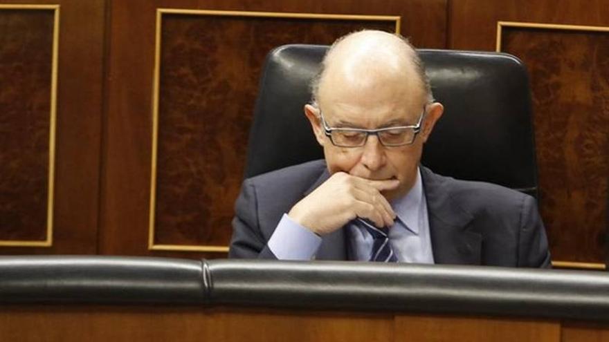 Montoro: &quot;Yo no estoy para dar cariño, sino para dar datos que reafirmen la recuperación económica&quot;