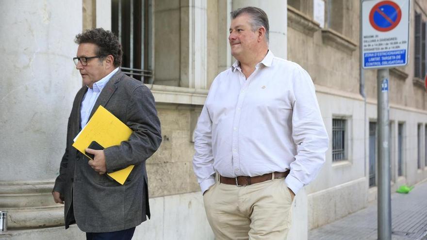 Un ex alto cargo del Govern acepta dos años de cárcel por agresión sexual a una mujer y golpear a un policía en Palma
