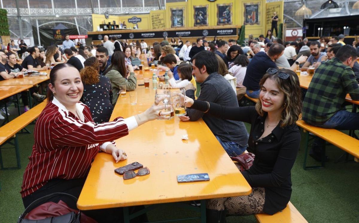 Laura Herrera. e Irene Ruiz brinda, en la edición de 2025.