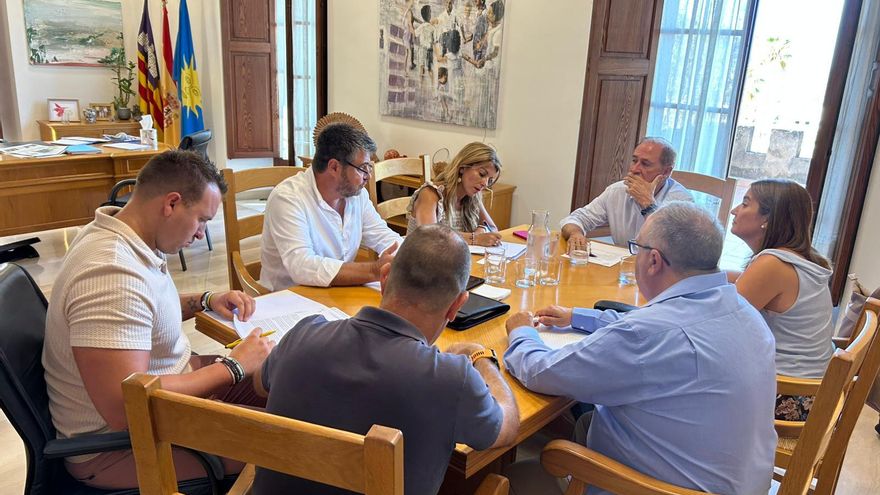 Reclaman la rehabilitación de los varaderos del Puerto de Andratx y Cala Conills