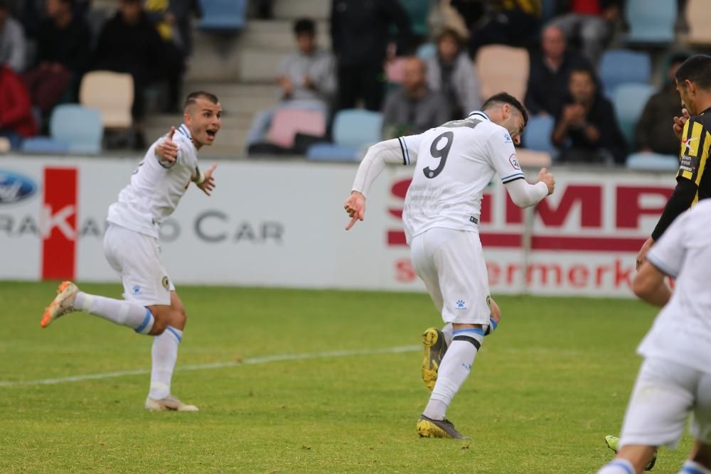 Un gol de Benja da un empate de oro al Hércules en Barakaldo