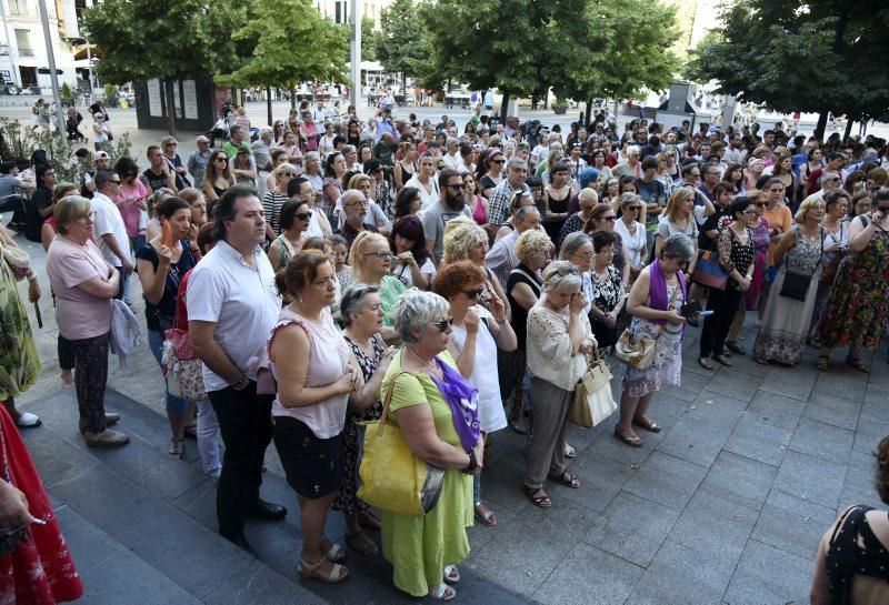 Concentraciones contra el asesinato machista en Zaragoza