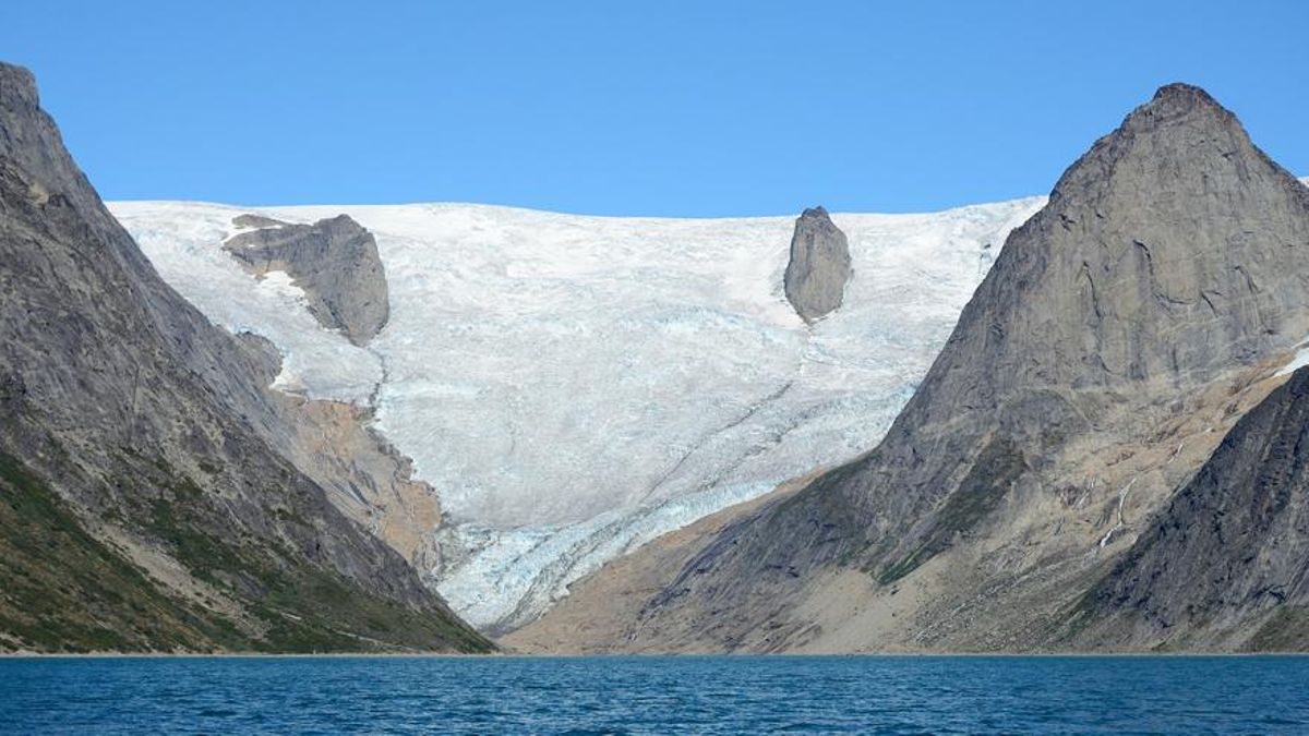 Viajar te lleva de expedición a Groenlandia.