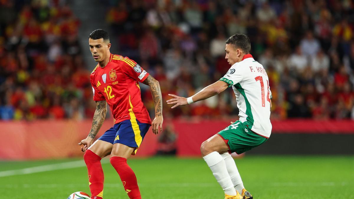 Pedro Porro, con la Selección Española.
