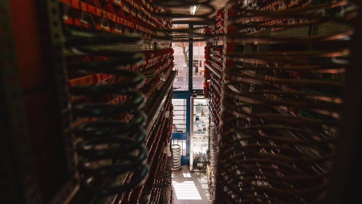 Muelles Ros, la única tienda del mundo especializada en la venta de muelles.