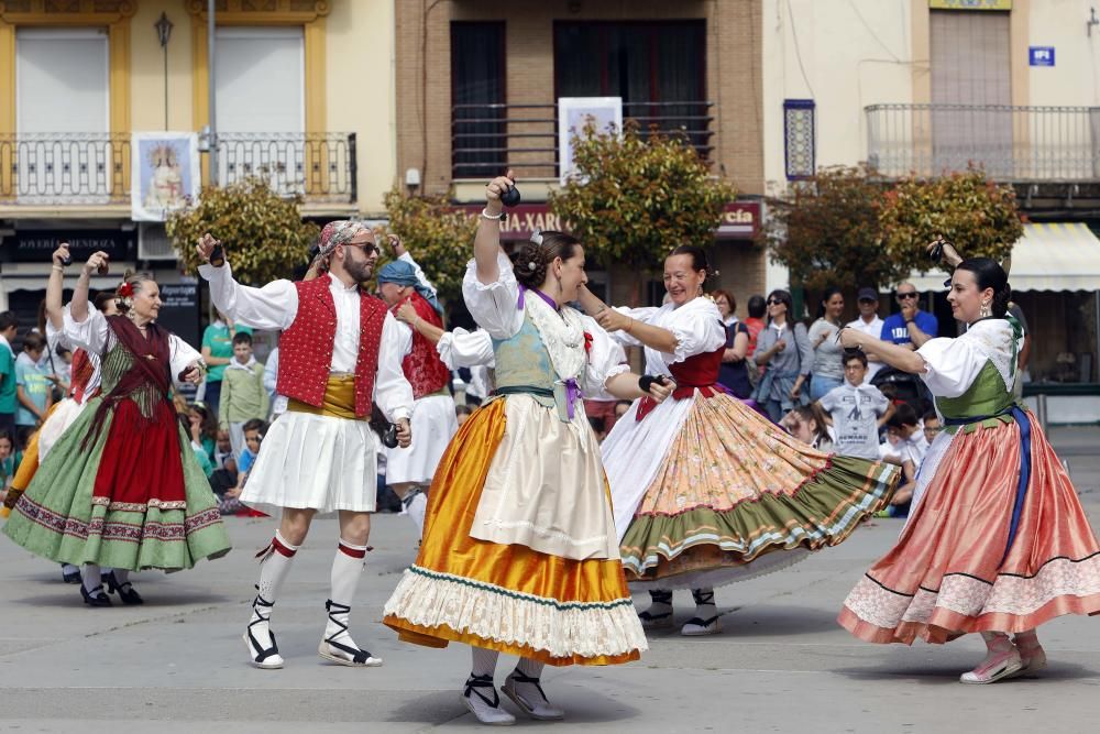 Trobada Escolar de Dansà Tradicional en Torrent.