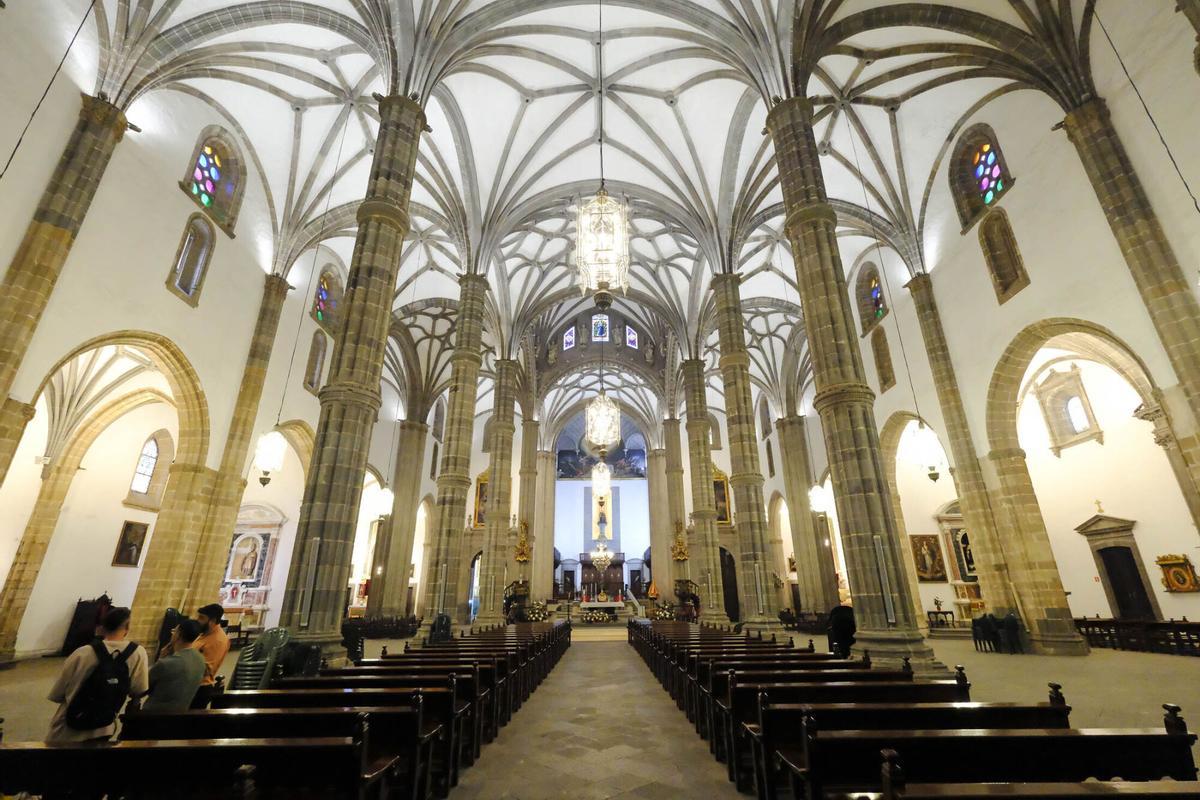 Ensayo del Coro que cantará a León XIV en la Catedral de Santa Ana Ensayo del Coro que cantará a León XIV en la Catedral de Santa Ana