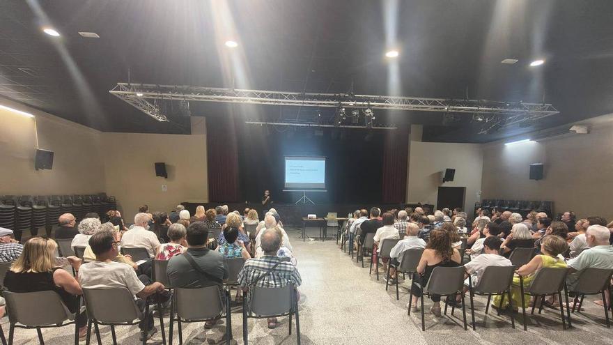 Es constitueix el grup d'oposició a la planta de biogàs per tractar purins que es vol fer a prop de Súria i Callús
