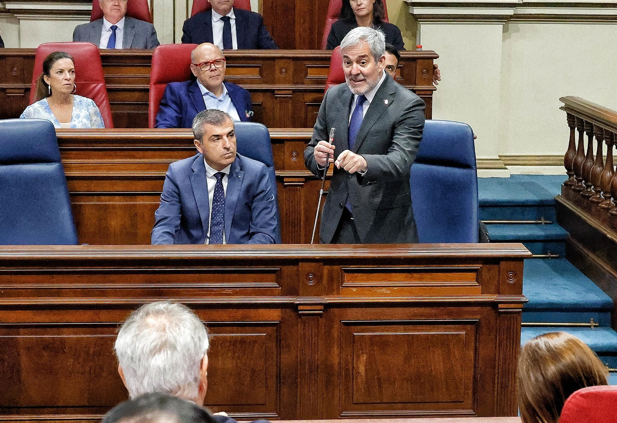 Pleno del Parlamento de Canarias