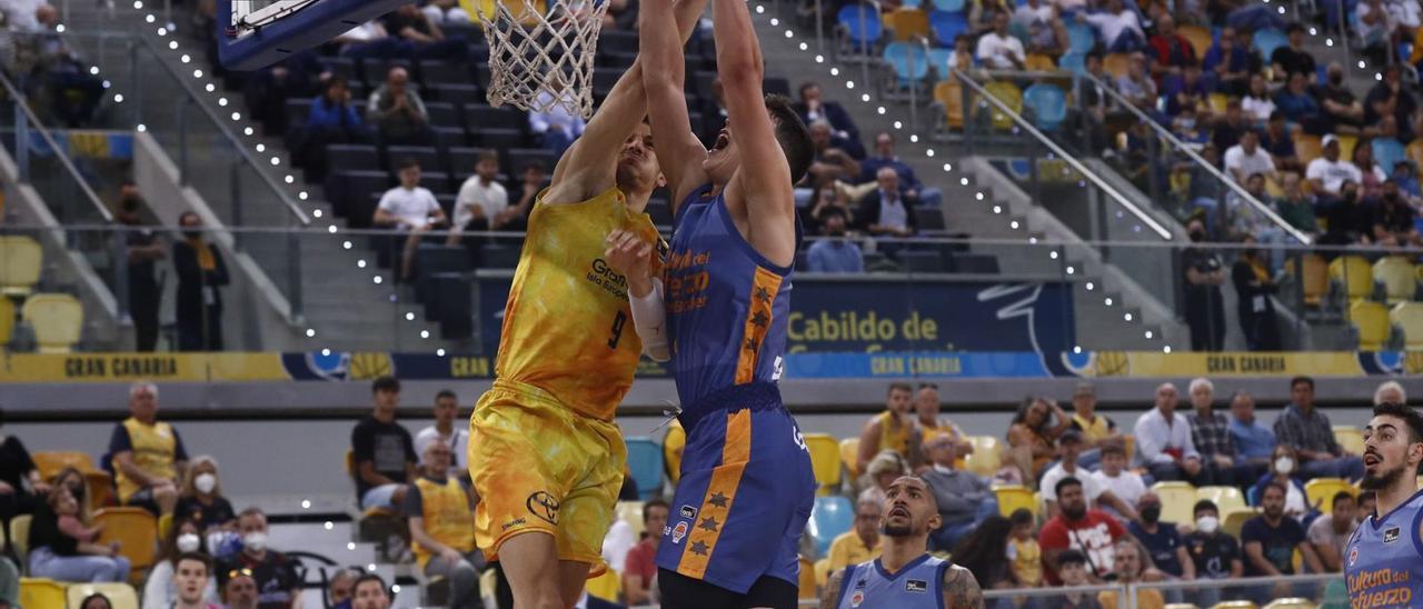 CB Gran Canaria - Valencia Basket (89-83): Fiestón en el Arena - La  Provincia