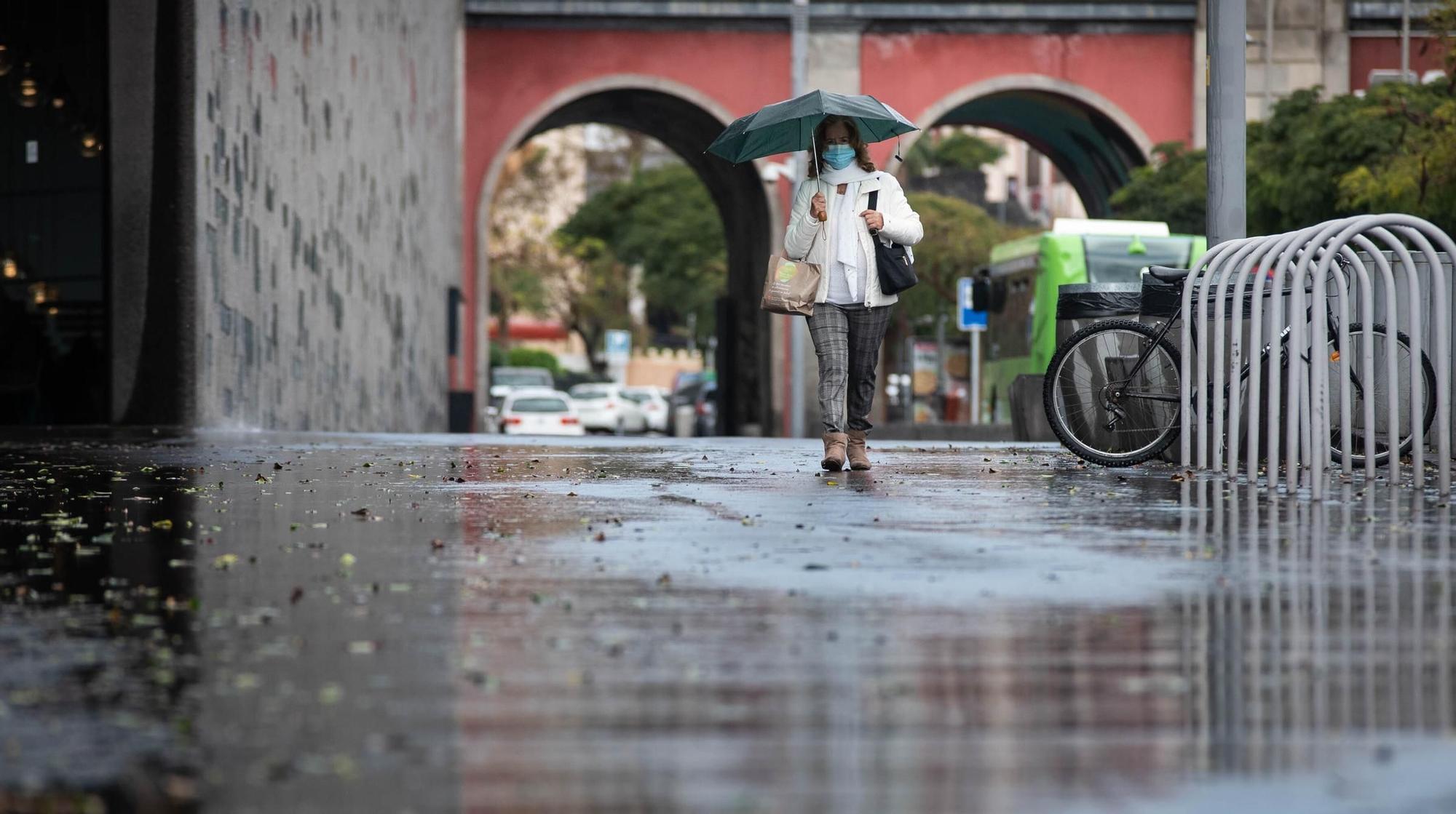 Viernes de lluvia, viento y nieve en Tenerife