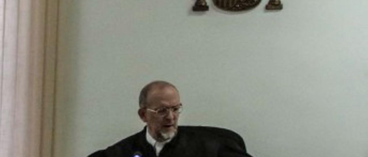 Miguel Herrero durante un juicio