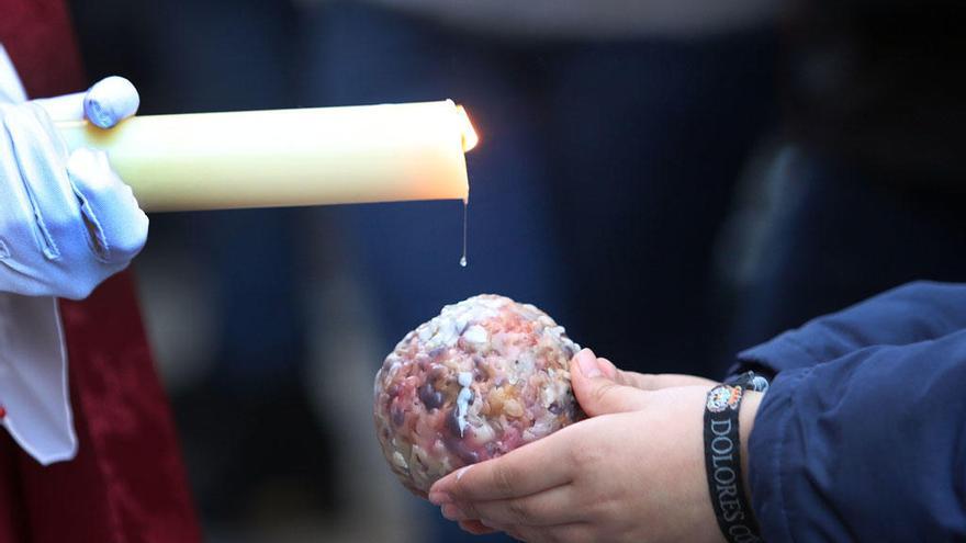 Una típica estampa de la Semana Santa, durante la procesión del Prendimiento.