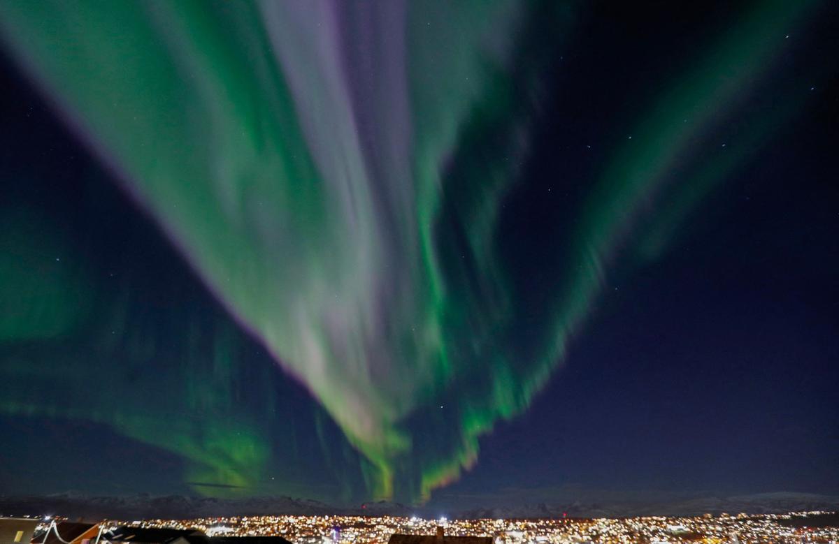 Espectacular aurora boreal en Tromso (Noruega)