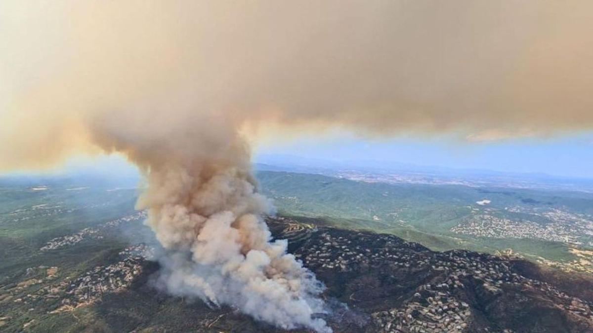 Incendio forestal en Castell d’Aro y Santa Cristina d’Aro