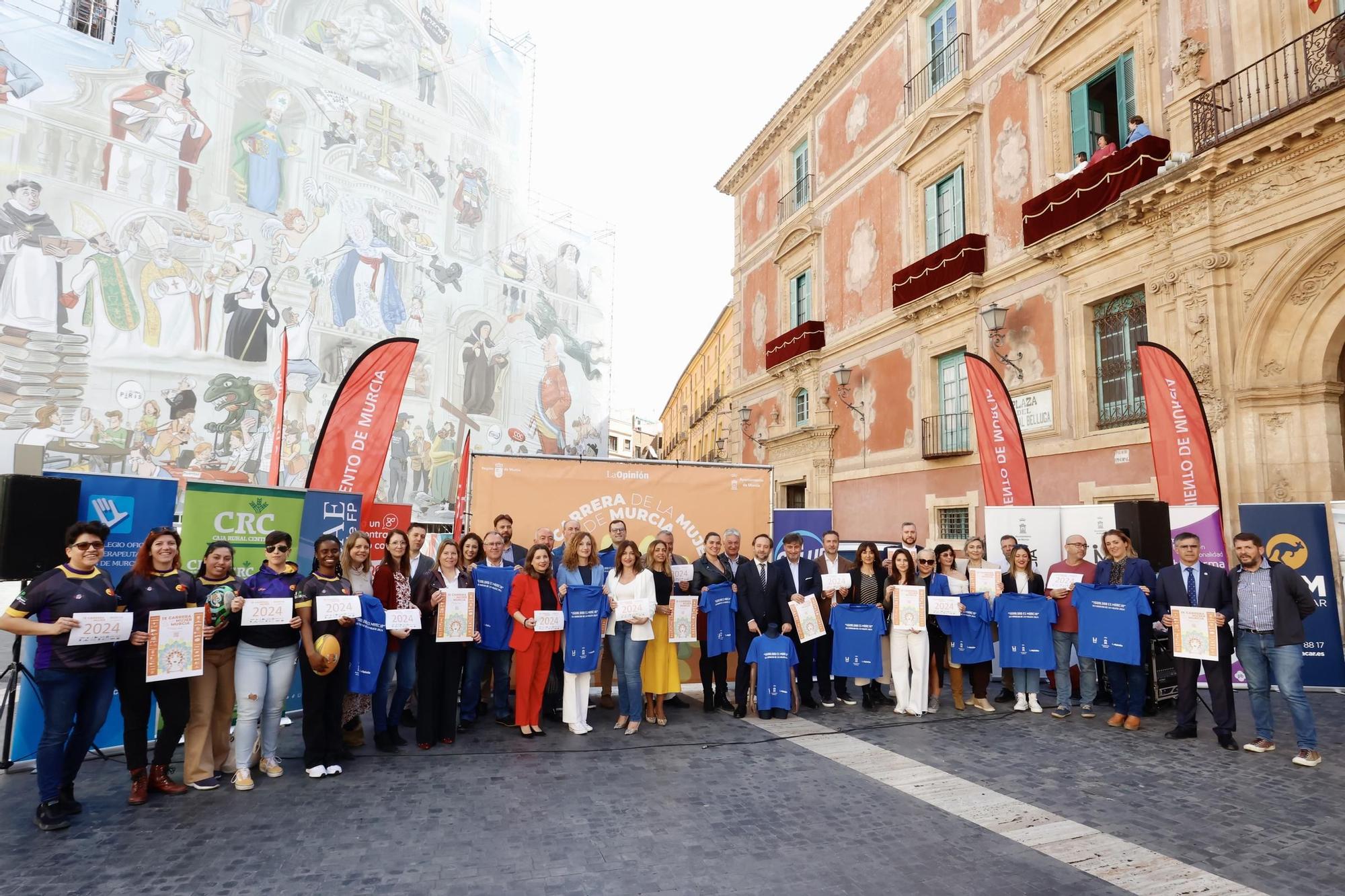 Las imágenes de la presentación de la Carrera de la Mujer 2024 en Murcia