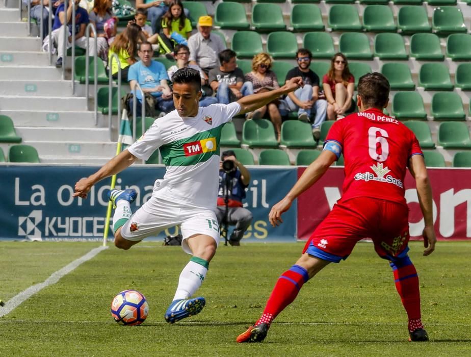 El Elche se queda sin fútbol y cae ante un Numancia muy superior