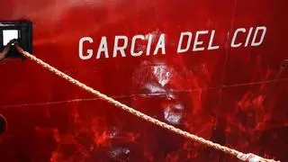 Mueren en la misma semana los padres de Mari Carmen, la tripulante desaparecida en el “García del Cid”