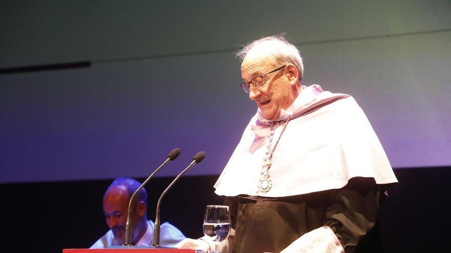 Muñiz ante el reto de la IA: "la excelencia sin alma no funciona"