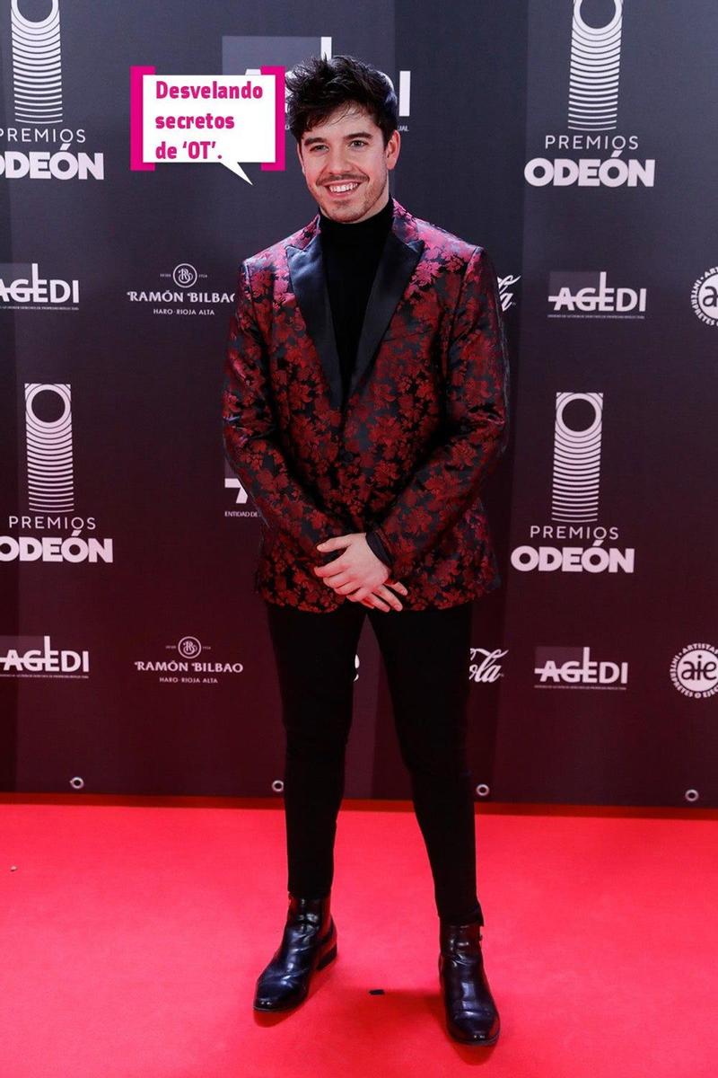 Roi Méndez en la alfombra roja de los 'Premios Odeón 2020'
