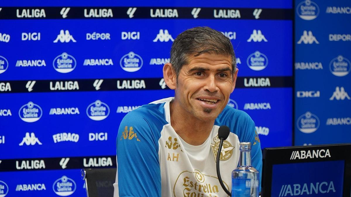 Rueda de prensa de Antonio Hidalgo tras el ascenso del Deportivo