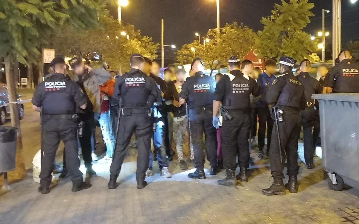 Els actes vandàlics a Sant Feliu de Llobregat se salden amb un agredit i destrosses
