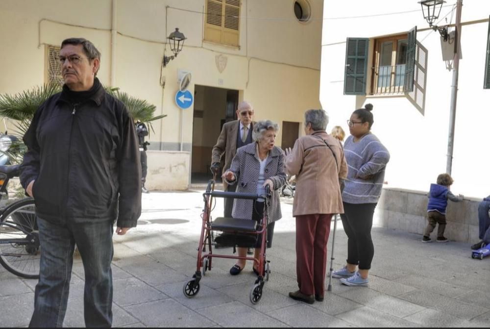 Jornada electoral en el barrio de sa Calatrava, Palma