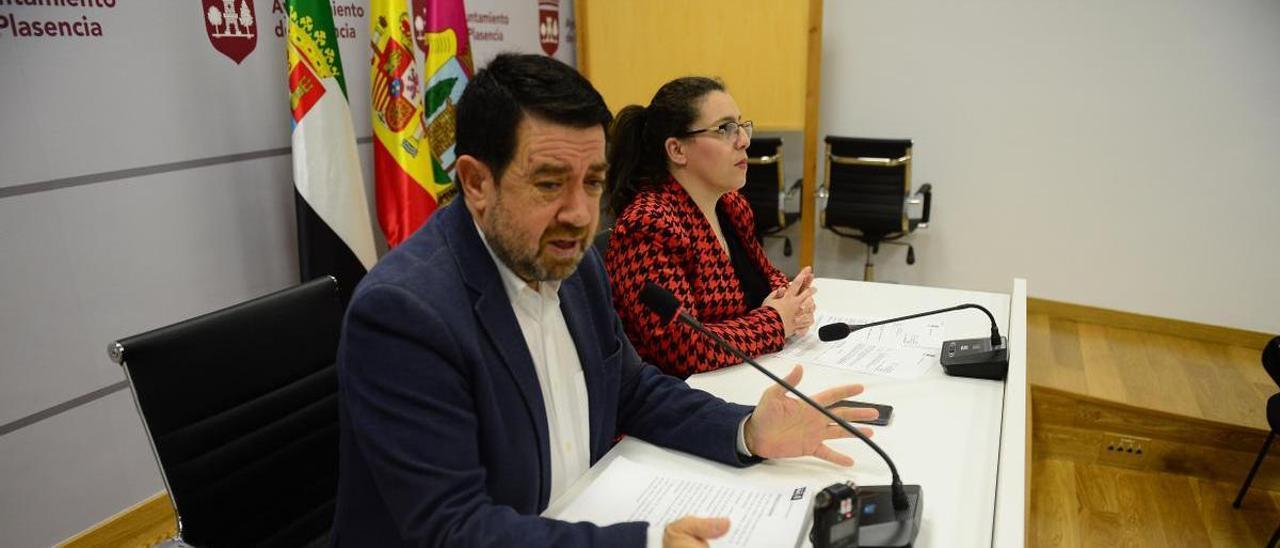 El PSOE denuncia la nueva prórroga de la obra de la residencia de Plasencia.