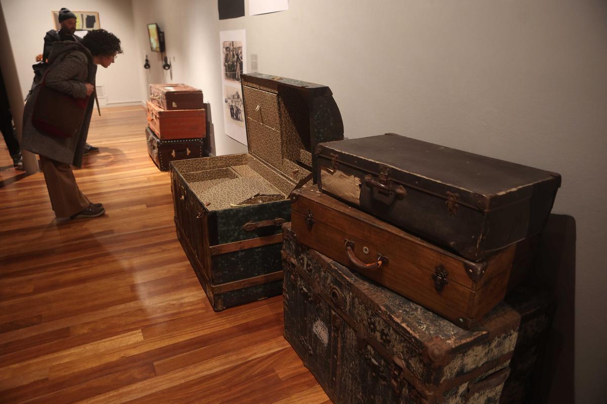 Kiosco Afonso, Inauguración exposición 'Emigrantes'