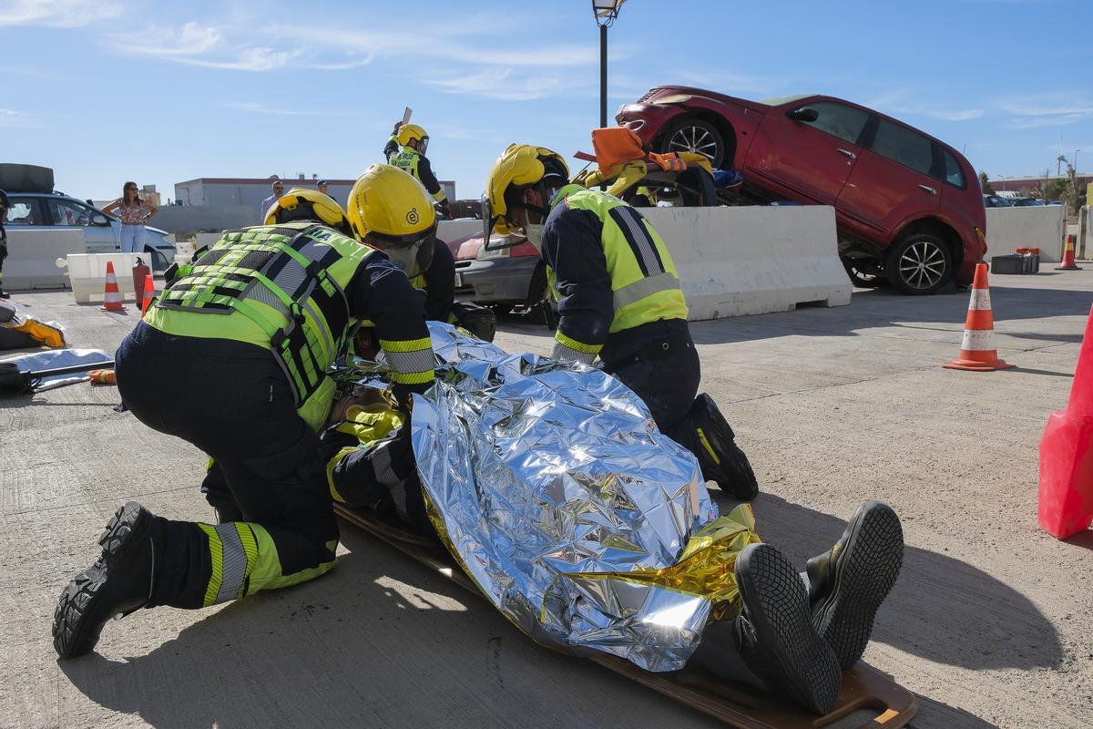 Bomberos de Gran Canaria se preparan para el mundial de rescate en accidentes de tráfico