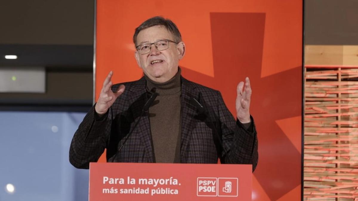 Ximo Puig en el encuentro del PSPV 'Más Sanidad Pública'.