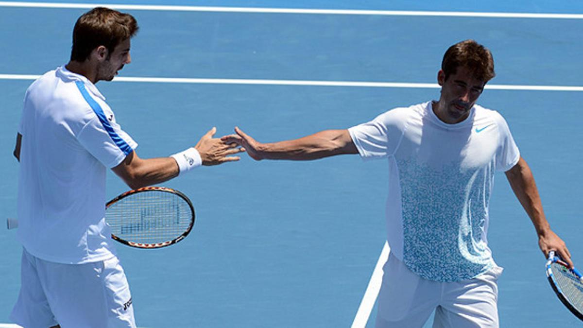 Marcel Granollers (izquierda) y Marc López, durante el partido