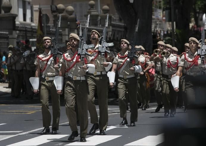 19/07/2017  EJERCITO DEFENSA   visita de la ministra de defensa María Dolores de Cospedal  a la capitanía  de canarias