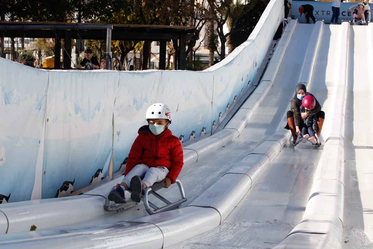 Tobogán de hielo en Sant Antoni