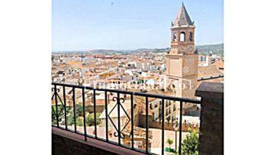 90.000 € Venta de casa en Vélez-Málaga, 3 habitaciones, 2 baños...