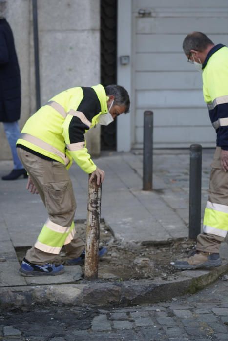 Les entitats bancàries assaltades a Girona intenten tornar a la normalitat