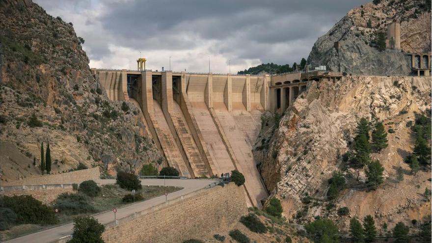 El embalse de Contreras, en la comarca de Utiel-Requena.