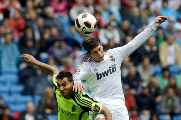 Histórico triunfo en el Bernabéu (R. Madrid 2 - R. Zaragoza 3)